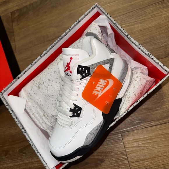 Jordan Retro 4 - Picture 4 of 5